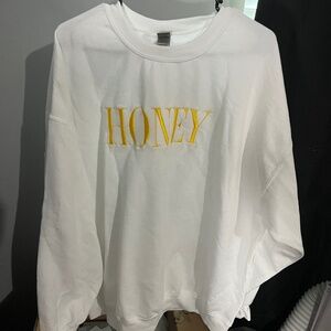 Honey Sweatshirt XX Large Gildan White Pullover 2XL New w/o Tags!